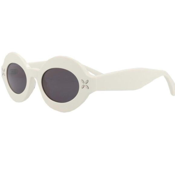 New! Alaïa White Oval Sunglasses AA0059S 002, Authentic main image 8